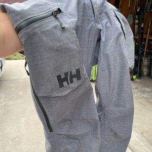 Helly Hansen Elevation shell pant. XL